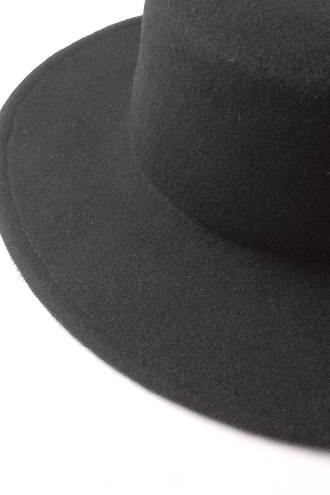 0921hat_f2