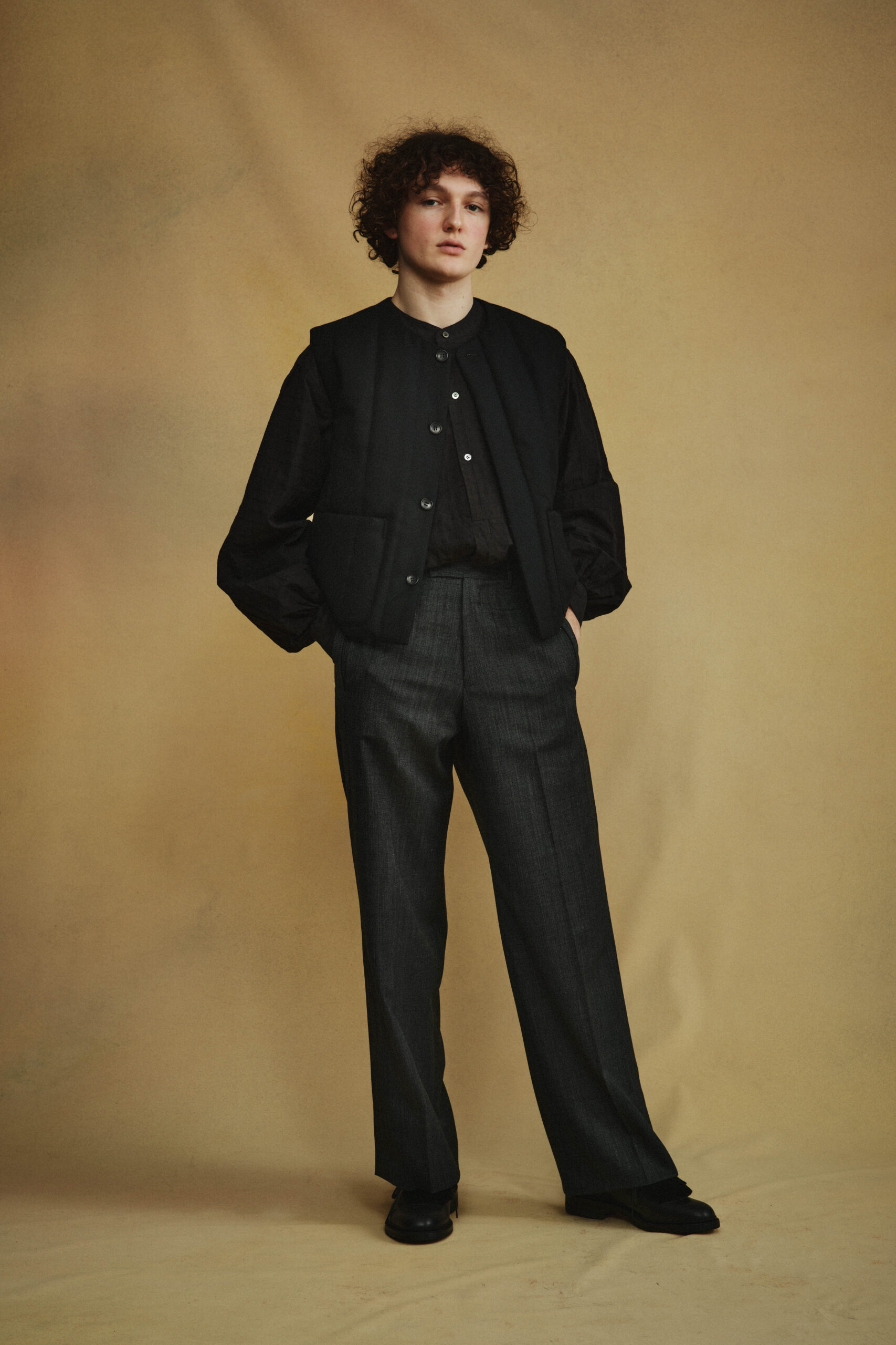 01-MATSUFUJI AW22 LOOK