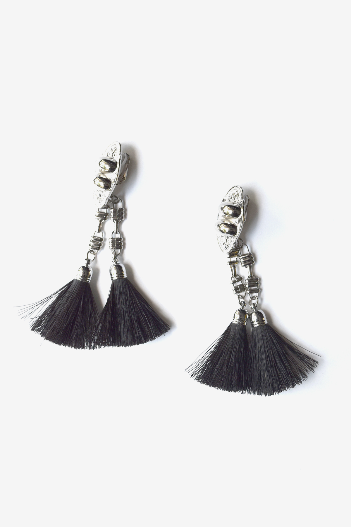 ホースヘア日本色定価1.7万 TOGA PULLA fringe earrings ブラック