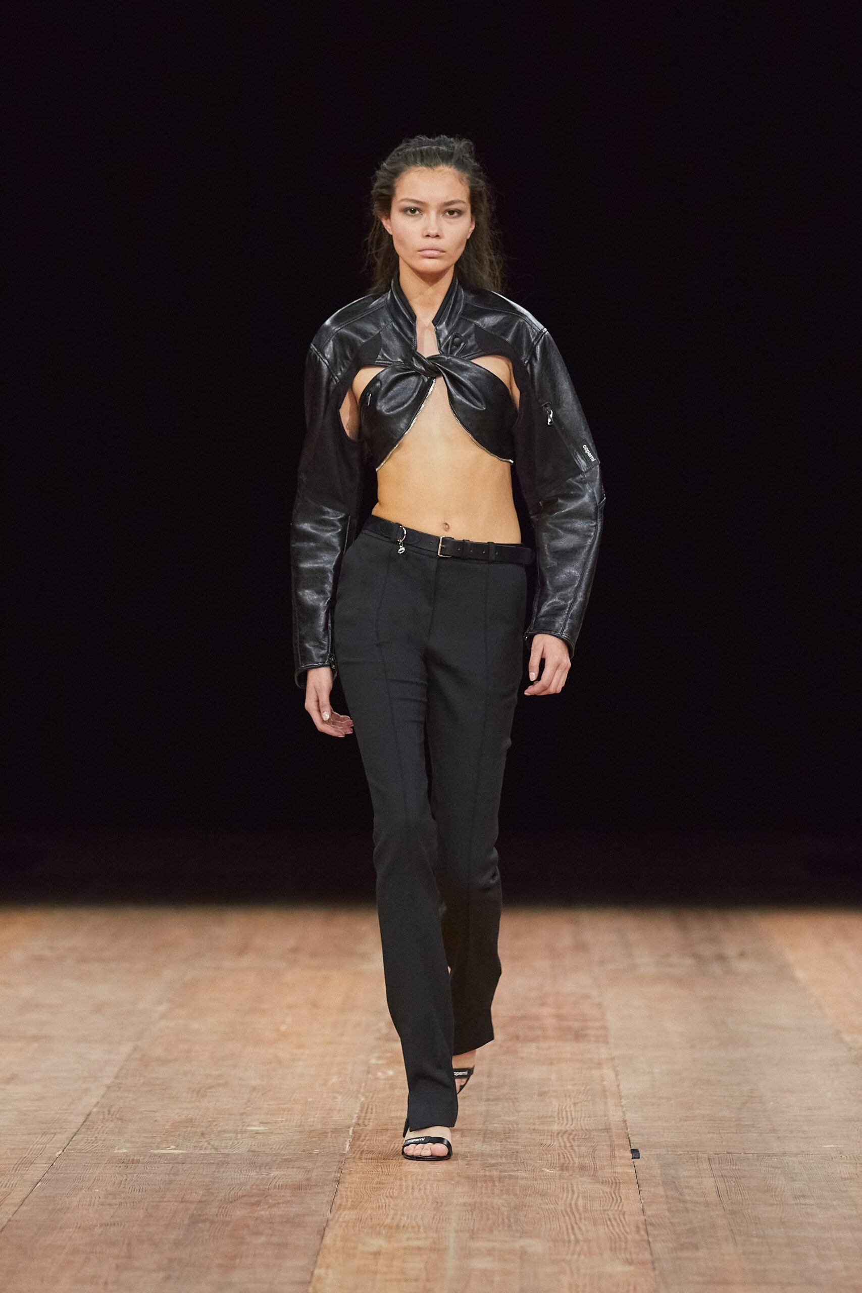 Coperni_fw23_runway_press_look25