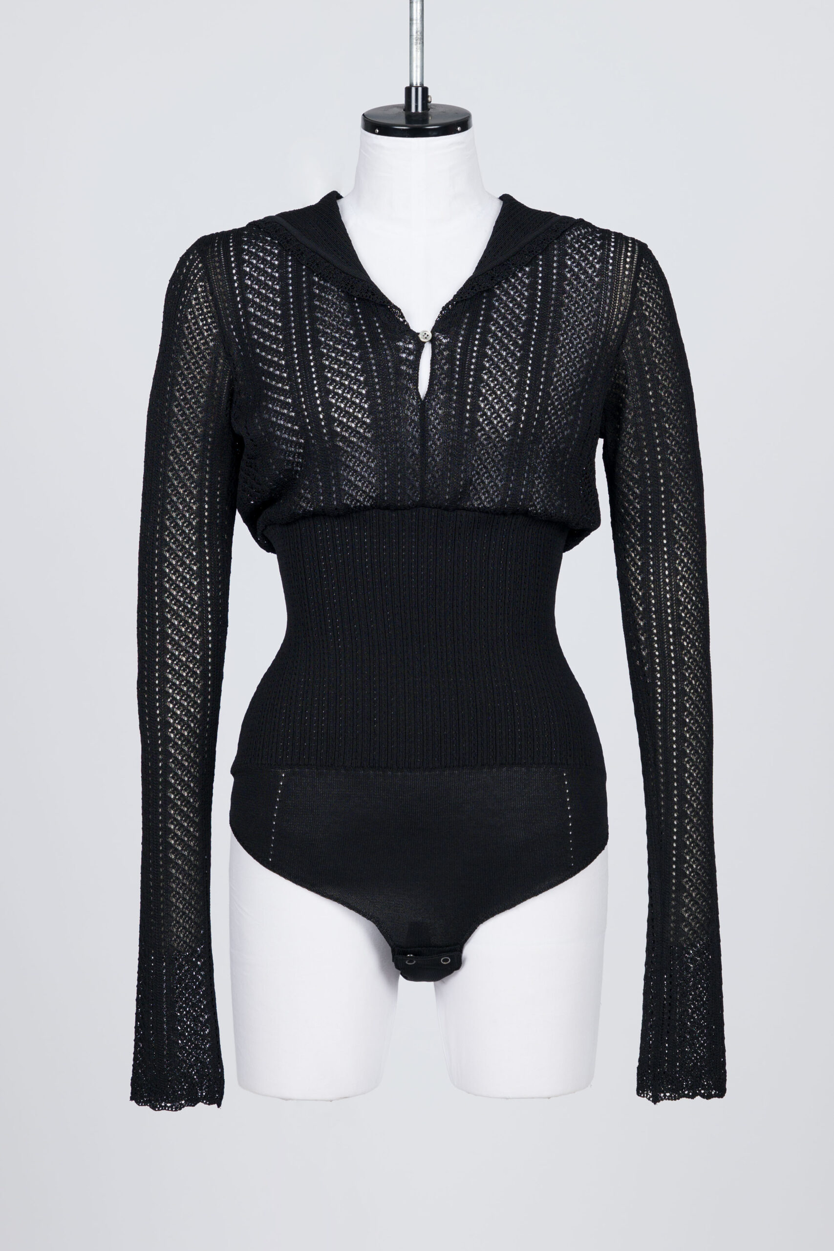 FTC252-0702_BLACK_1-scaled.jpg