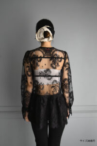 FETICO】LACE GATHERED BLOUSE / BLACK | Sister Online Boutique